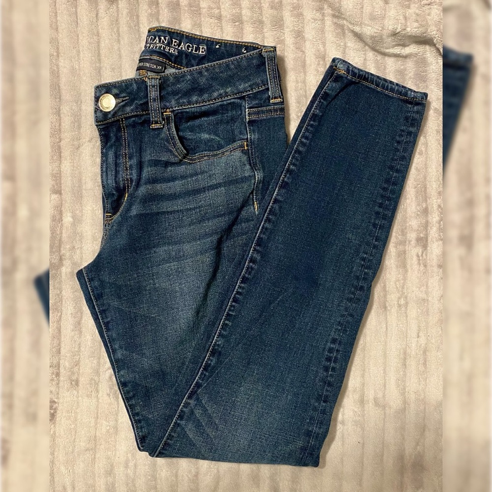 AE Jeans